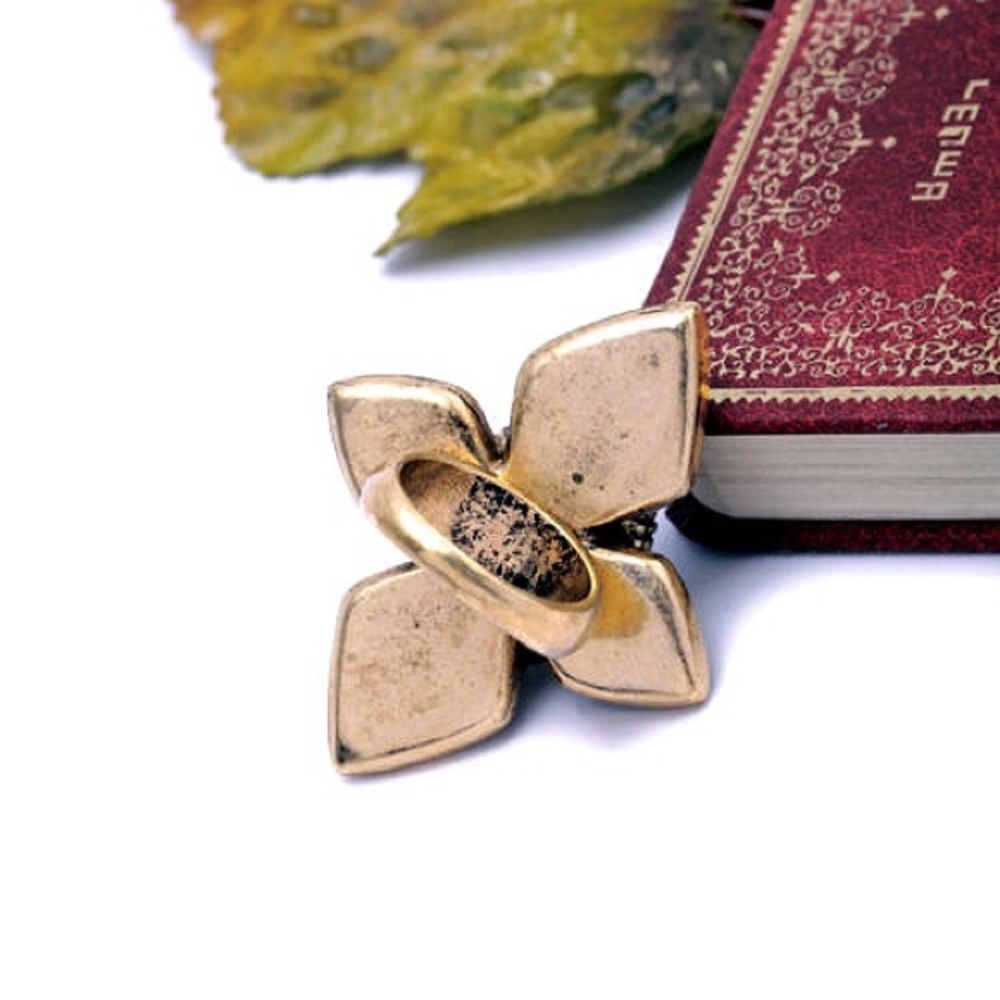 Flower Ring - Picture 3 of 3